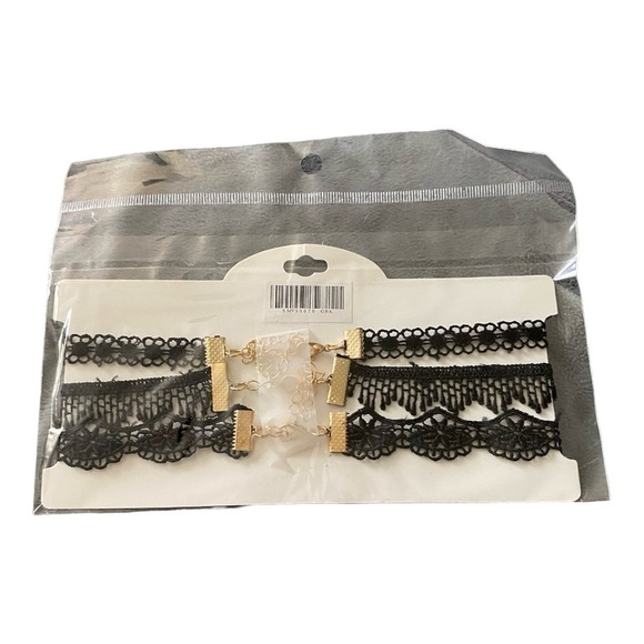 NWT-TWO SETS OF CHOKERS-BLACK & PINK - Picture 3 of 5